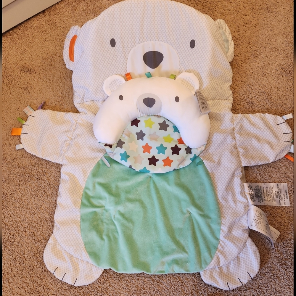 Tummy time mat
